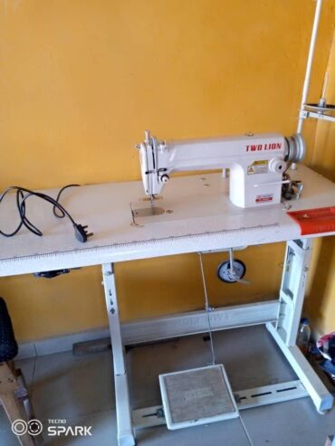 industrial sewing machine